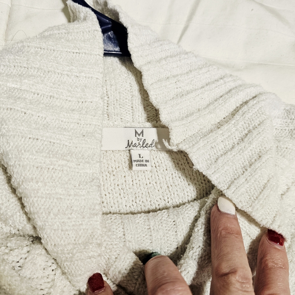 Cozy Cream Cable Knit Sweater - Picture 2 of 6